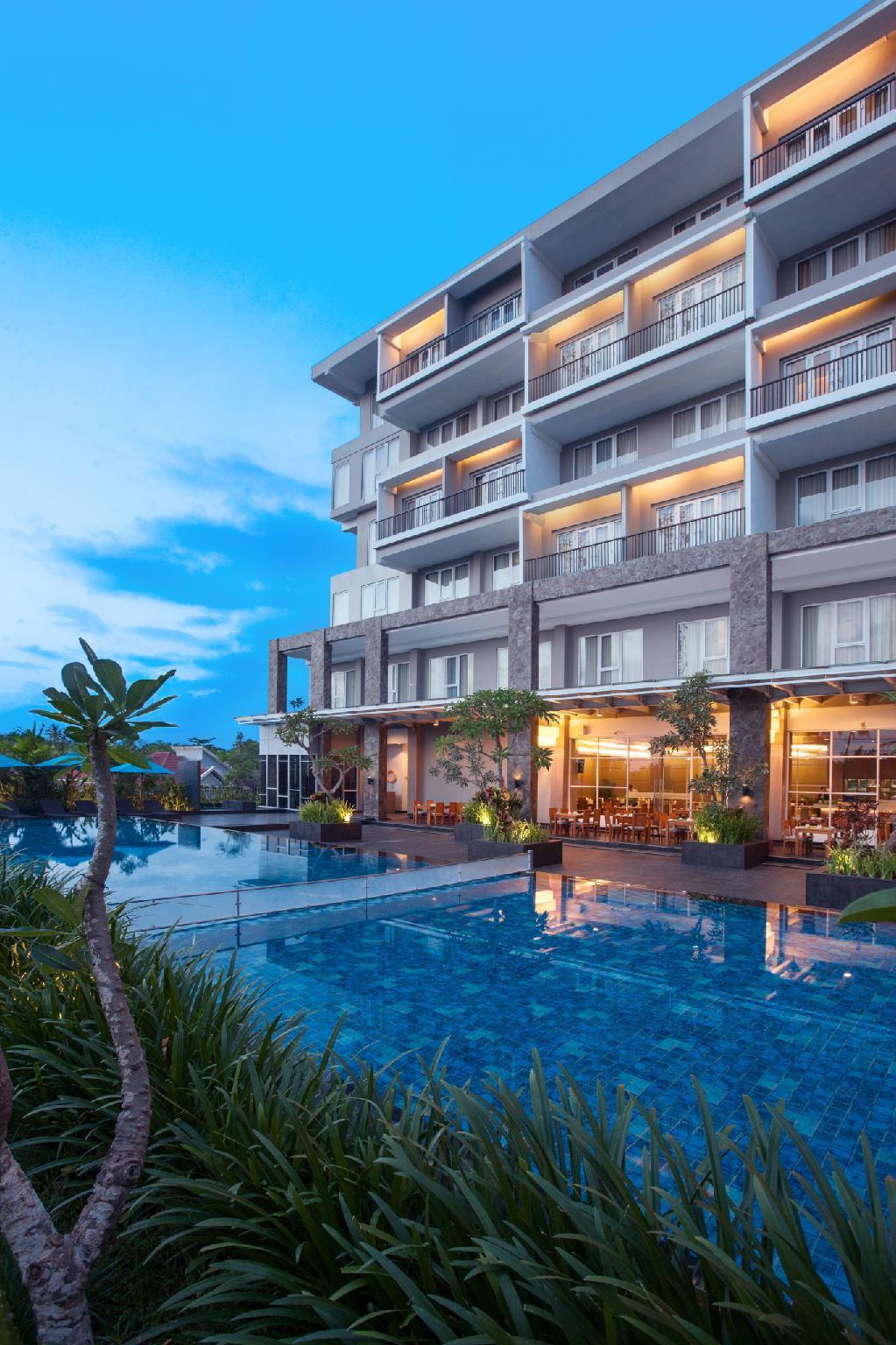 Hotel Santika Banyuwangi Banyuwangi  Exterior photo